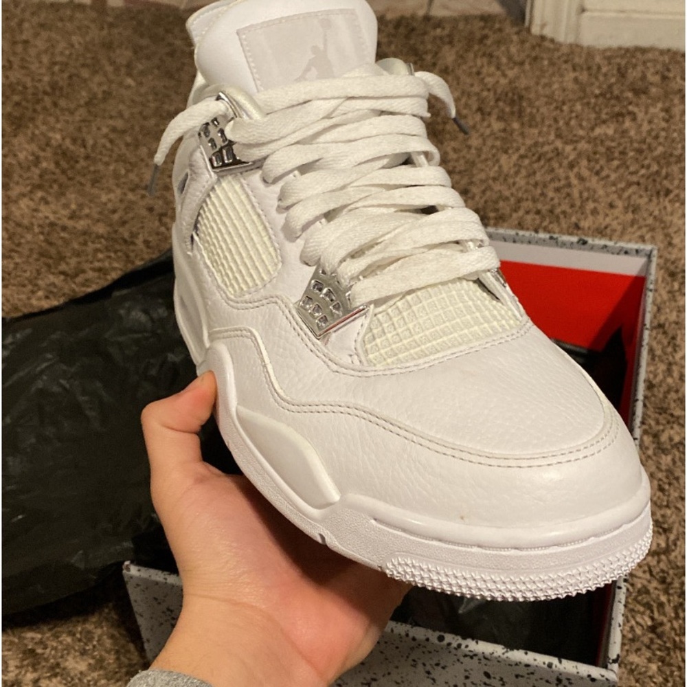 Air Jordan 4 Pure Money - Picture 2 of 7